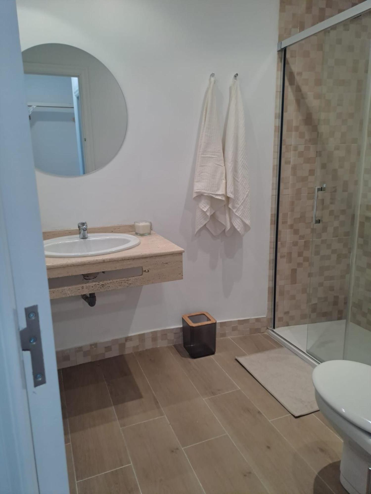 Apartamento Compartido Hab Privadas Playa De La Caleta Cádiz Exteriér fotografie