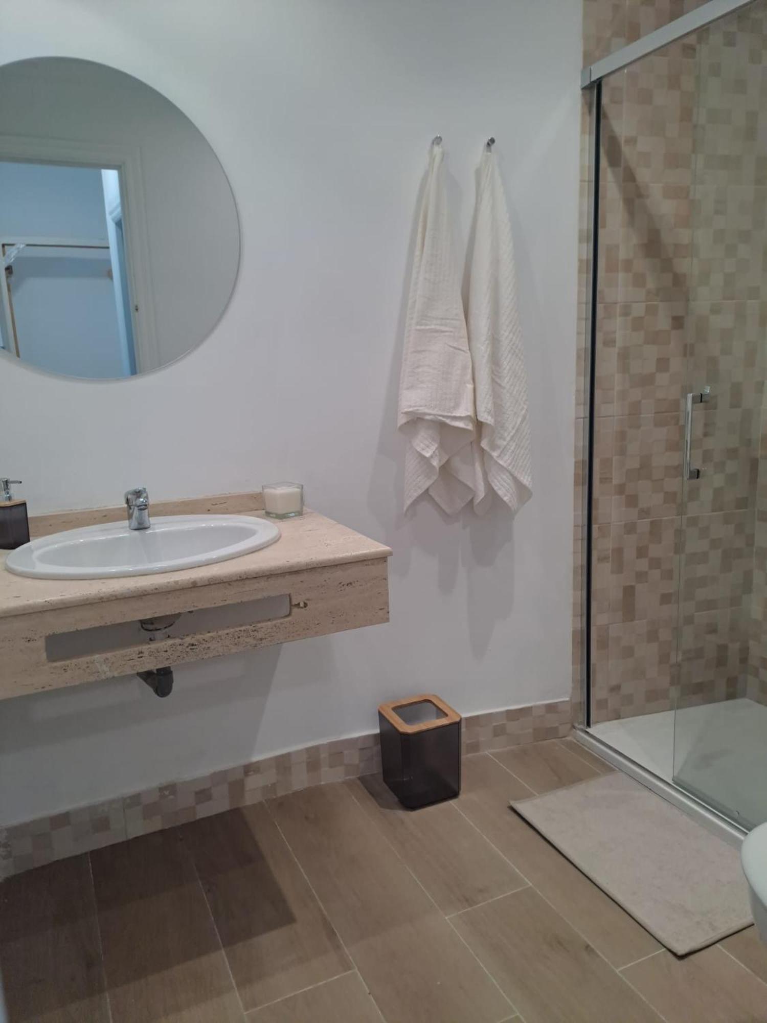 Apartamento Compartido Hab Privadas Playa De La Caleta Cádiz Exteriér fotografie
