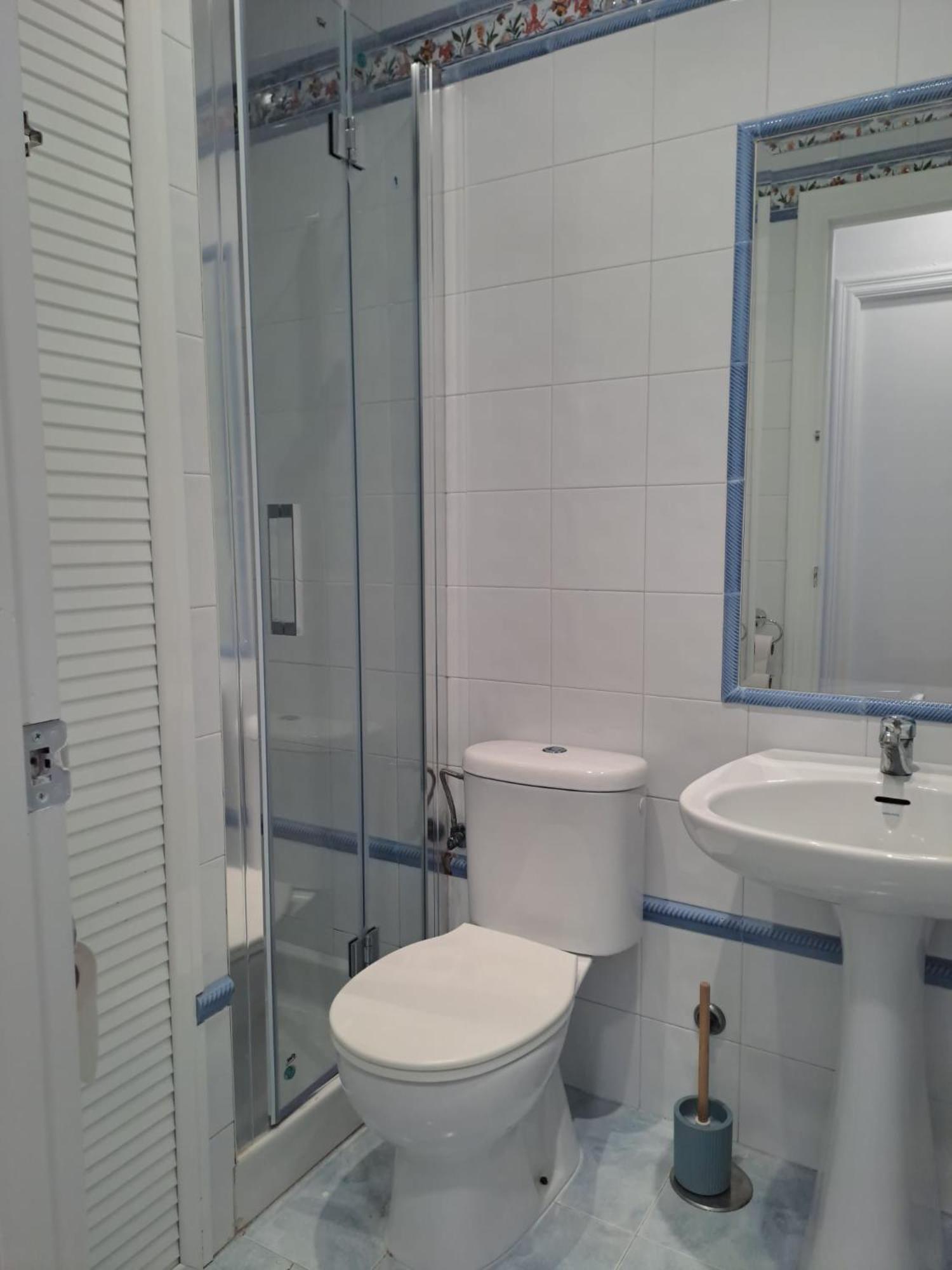 Apartamento Compartido Hab Privadas Playa De La Caleta Cádiz Exteriér fotografie