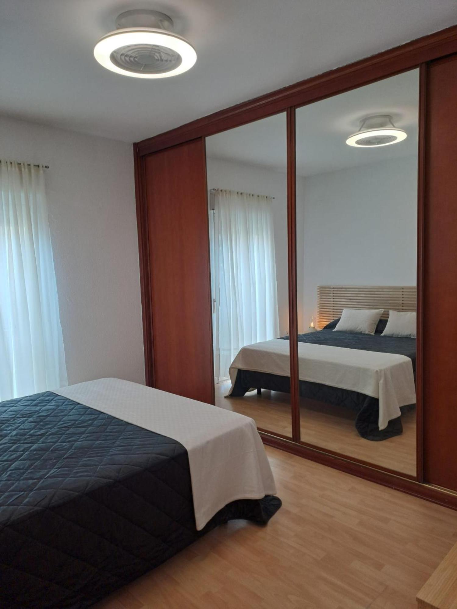 Apartamento Compartido Hab Privadas Playa De La Caleta Cádiz Exteriér fotografie